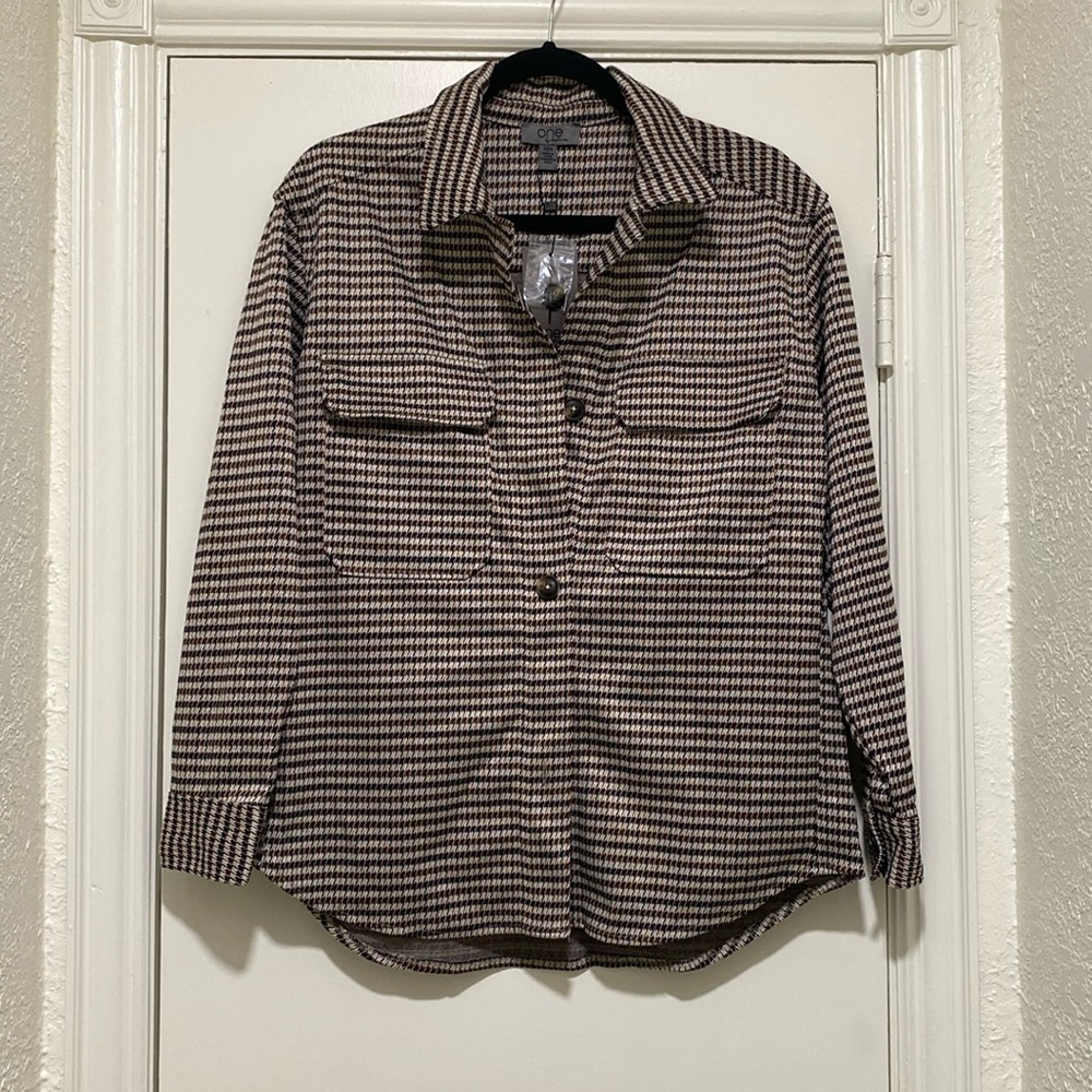 One by Chapter One Light Weight Shacket